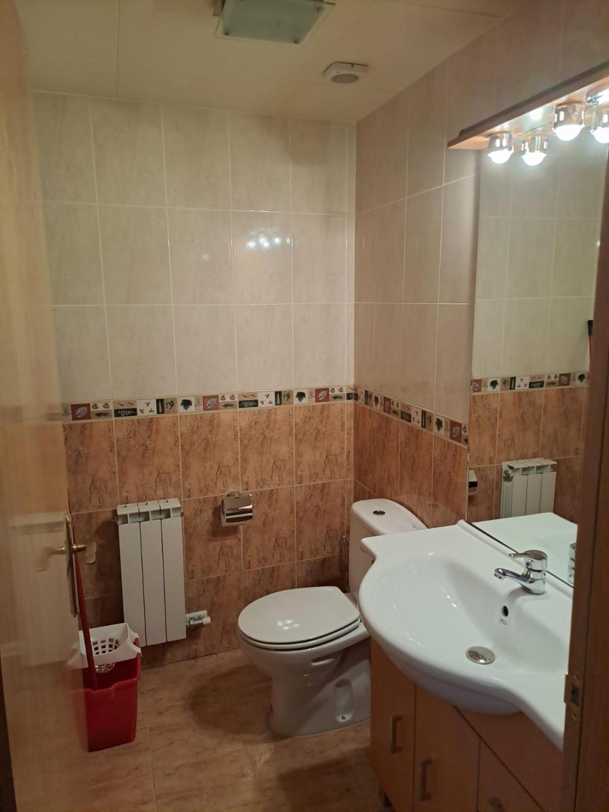 Duplex De Muntanya En Zona Verda A Escalo Ngoại thất bức ảnh